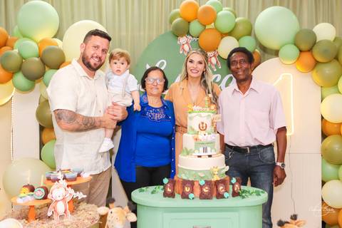 Foto com convidados 
Aniversário de 1 aninho'