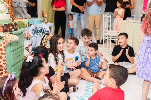 Amigas do aniversário de um aninho do Lucca'