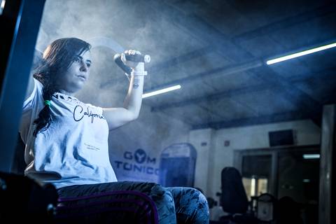 Fotógrafo de editorial moda produto Braga Porto Guimarães Barcelos Aluguel estudio fotografia braga Famalicão fotografo Braga Fotografo Nike ginásio roupa de treino esporte fotógrafo desporto atleta '