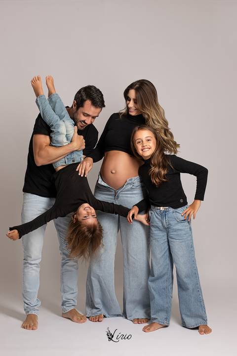 fotogravidaestudio-fotocasalgravida-estudioflorianopolis-fotofamiliagravida-posegravidacomcrianca'