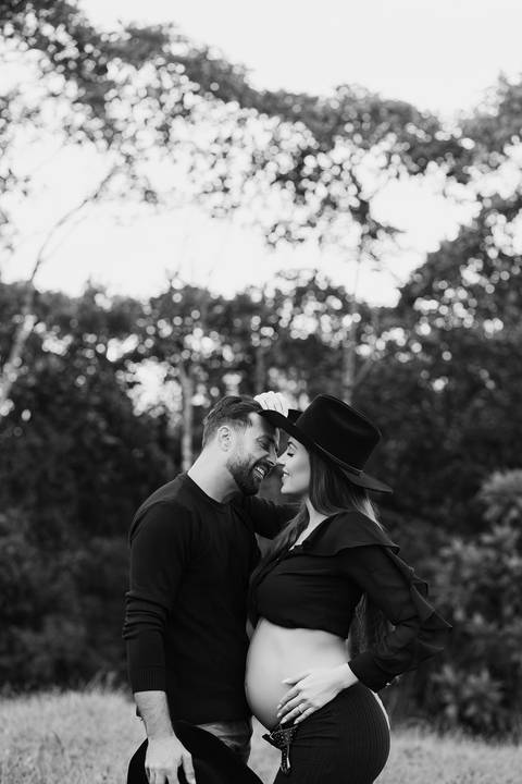 fotogravidanocampo-fotogravidanaserra-posedegravida-fotogravidacommarido-fotoflorianopolis'
