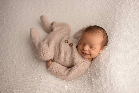 fotonewbornestudio-posenewborn-fotonewborn-estudioflorianopolis'