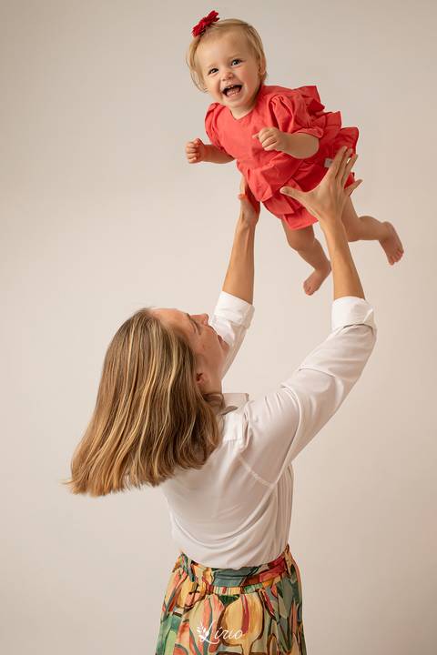 fotobebeestudio-posesfotofamilia-fotofamiliaebebe-estudioflorianopolis'
