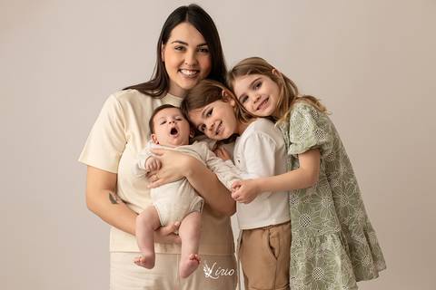 fotobebeestudio-posesfotofamilia-fotofamiliaebebe-estudioflorianopolis'