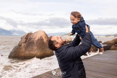 fotosfamilia, fotosnapraia, fotoscampo, fotosfamiliapaisagem, criancanapraia, fotografoflorianopolis, fotografoflorianopolisnapraia, fotosemfloripa, fotofamiliafloripa'