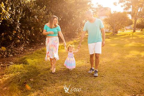 fotosfamilia, fotosnapraia, fotoscampo, fotosfamiliapaisagem, criancanapraia, fotografoflorianopolis, fotografoflorianopolisnapraia, fotosemfloripa, fotofamiliafloripa'