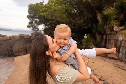fotosfamilia, fotosnapraia, fotoscampo, fotosfamiliapaisagem, criancanapraia, fotografoflorianopolis, fotografoflorianopolisnapraia, fotosemfloripa, fotofamiliafloripa'