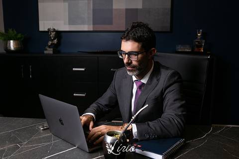 fotoscorporativas, fotoprofissional, fotoarquiteto, fotoprofissao, ensaiocorporativo, fotoesteticista, fotoarquiteto, fotoadvogado, fotodepsicologa, fotoprofissional, fotodeprofissao, fotoemescritorio, fotoparainstagram, fotoredesocial, fotoparalinkedin'