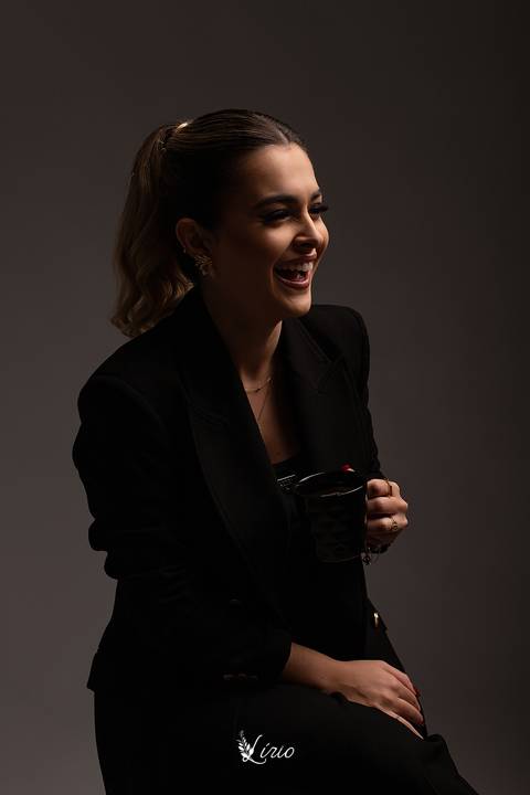fotocorporativaestudio-fotoprofissional-fotoadvogada-estudioflorianopolis'