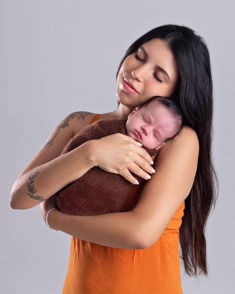 Bebê recém-nascido em Ensaio Newborn em Natal/RN, no Estúdio Amoradia Foto. '