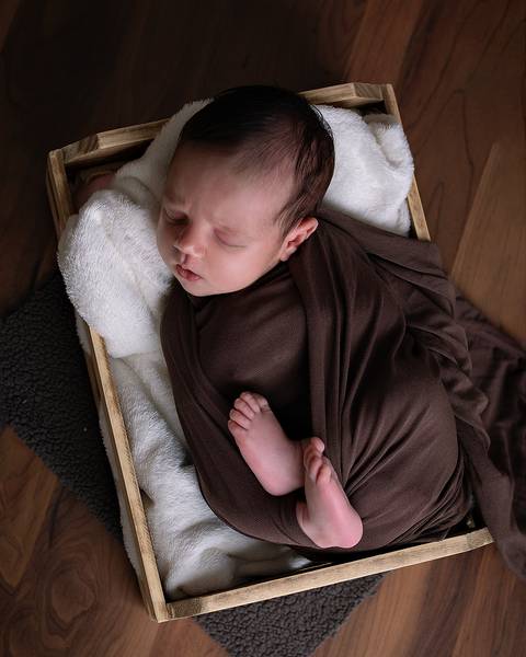 Bebê recém-nascido em Ensaio Newborn em Natal/RN, no Estúdio Amoradia Foto. '