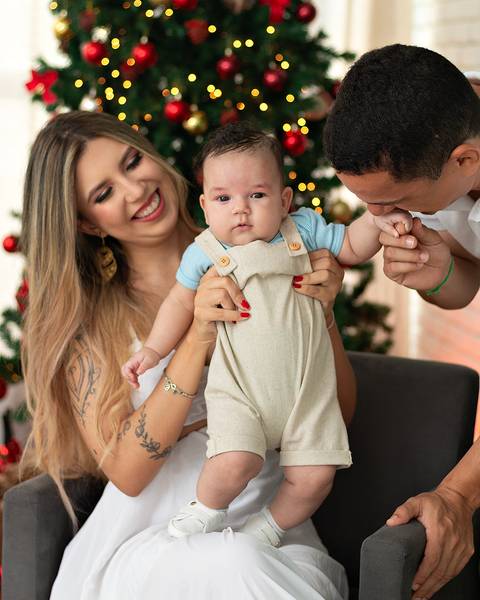 Ensaio Natalino em família no Estúdio Amoradia Foto com Léo e Gabi. Ensaio Natalino em Natal/RN'