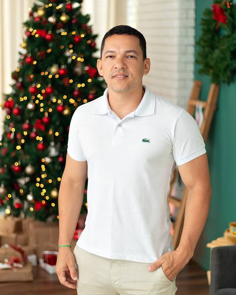 Ensaio Natalino em família no Estúdio Amoradia Foto com Léo e Gabi. Ensaio Natalino em Natal/RN'