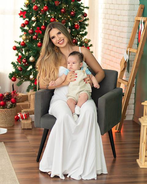 Ensaio Natalino em família no Estúdio Amoradia Foto com Léo e Gabi. Ensaio Natalino em Natal/RN'