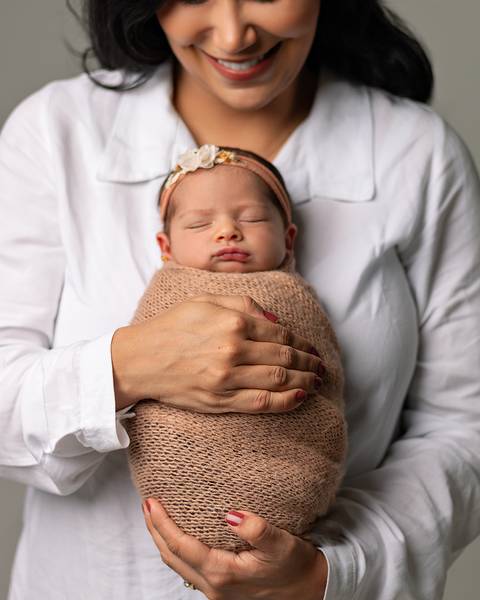 Ensaio Newborn de bebê recém-nascido em Estúdio. Newborn em Natal/RN. Amoradia Foto.'