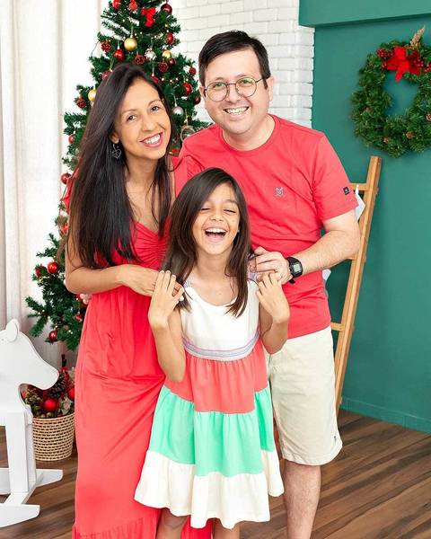Ensaio de Natal em família no Estúdio Amoradia Foto em Natal/RN'