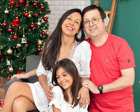 Ensaio de Natal em família no Estúdio Amoradia Foto em Natal/RN'