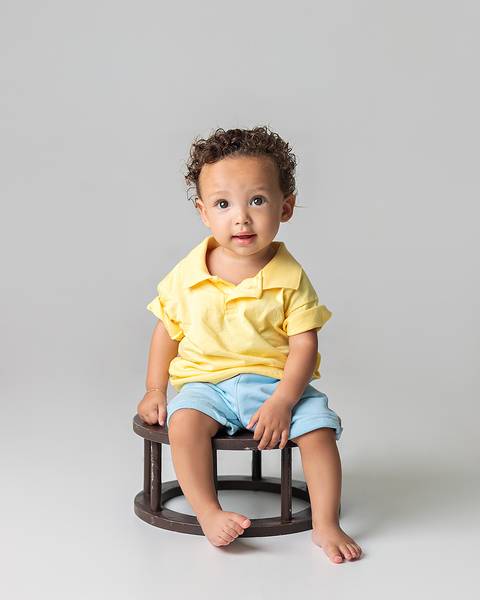 ensaio de acompanhamento mensal do bebê. Bebê de 8 meses.'