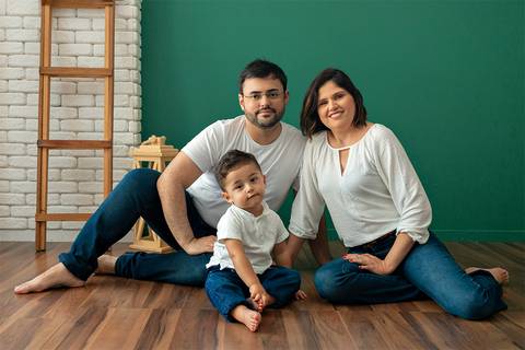 Ensaio de família em estúdio'