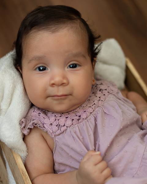 Ensaio de acompanhamento mensal. Bebê de 3 meses.'