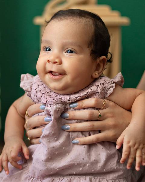 Ensaio de acompanhamento mensal. Bebê de 3 meses.'
