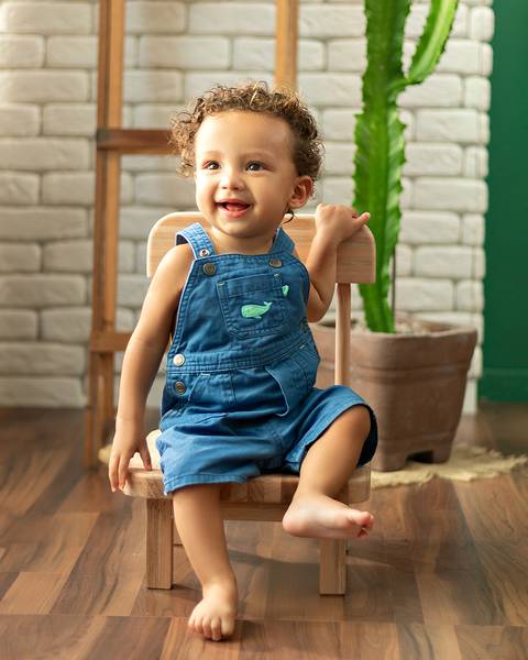 Bebê de 9 meses em ensaio de acompanhamento'