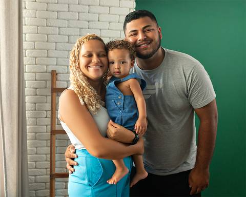 Bebê de 9 meses em ensaio de acompanhamento'