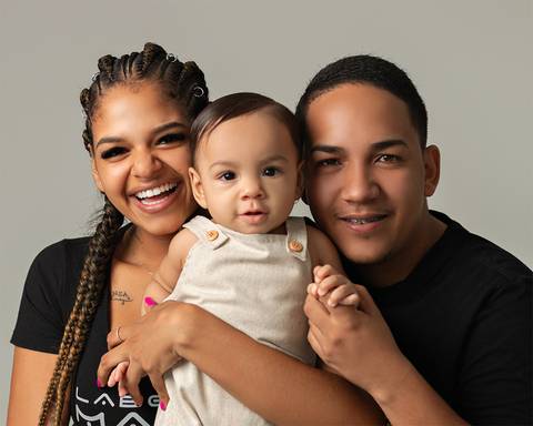 bebê em ensaio de acompanhamento mensal aos 7 meses'