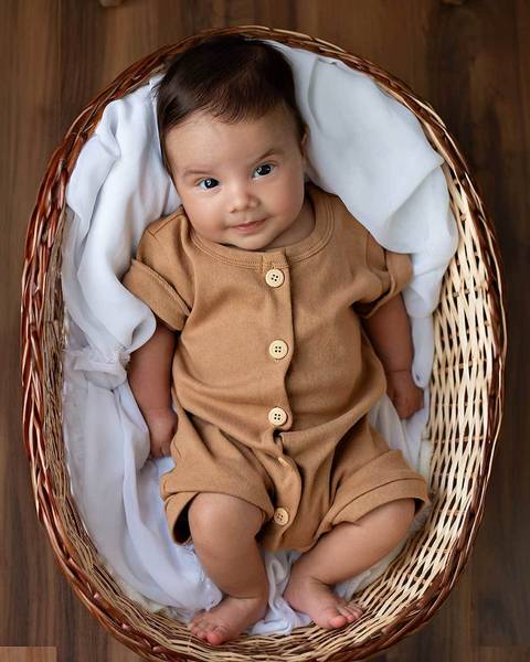 Ensaio de Acompanhamento de bebê. 3 meses de Ravi.'