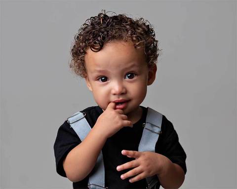 Ensaio de Acompanhamento de Tyler. Bebê de 8 meses.'