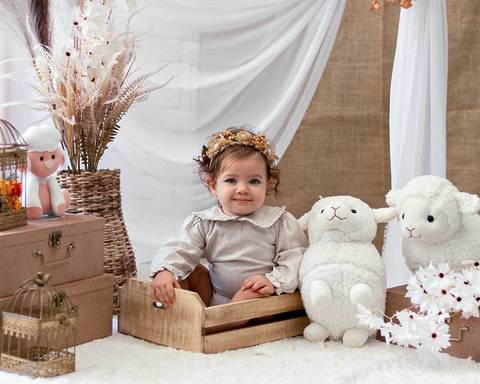 Ensaio de Acompanhamento com tema de páscoa em Natal/RN'