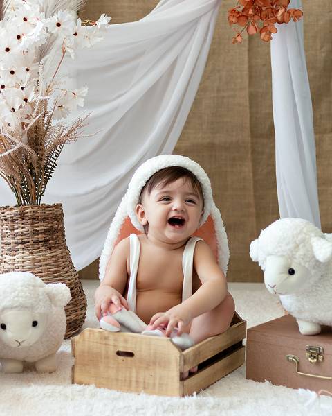 Ensaio de Páscoa de bebê de 1 ano'