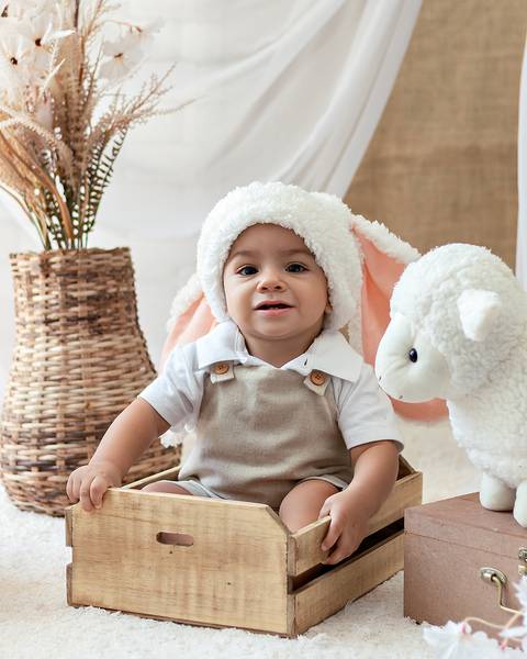 Ensaio de Páscoa de bebê'