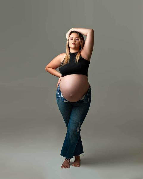 Ensaio de Gestante em Estúdio'