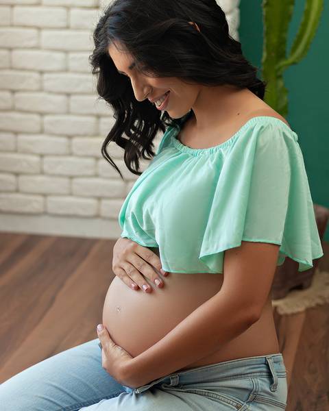 Ensaio de Gestante em estúdio'