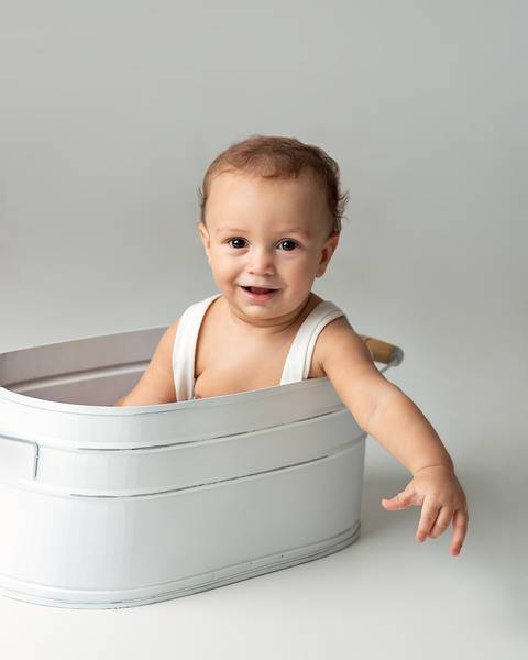 Bebê de 8 meses em ensaio de acompanhamento mensal'