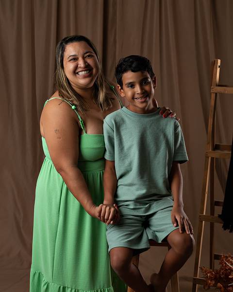 Ensaio de Dia das Mães de mãe e bebê'