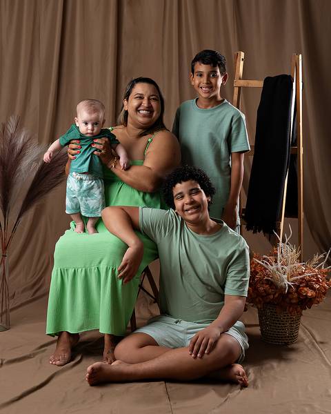 Ensaio de Dia das Mães de mãe e bebê'