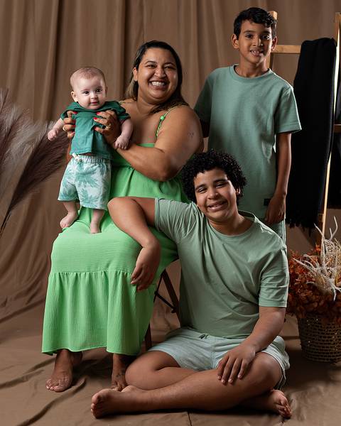 Ensaio de Dia das Mães de mãe e bebê'