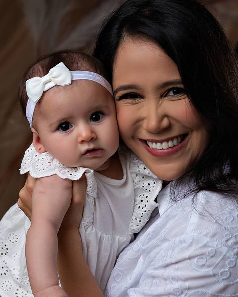 Fotos mãe e bebê em estúdio em Natal/RN'
