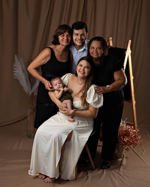 Ensaio de Disa das Mães de mãe e filho.'