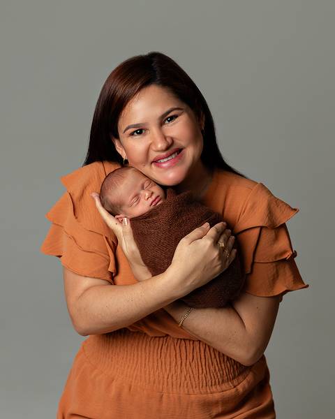 Ensaio de recém-nascido em estúdio em Natal/RN'