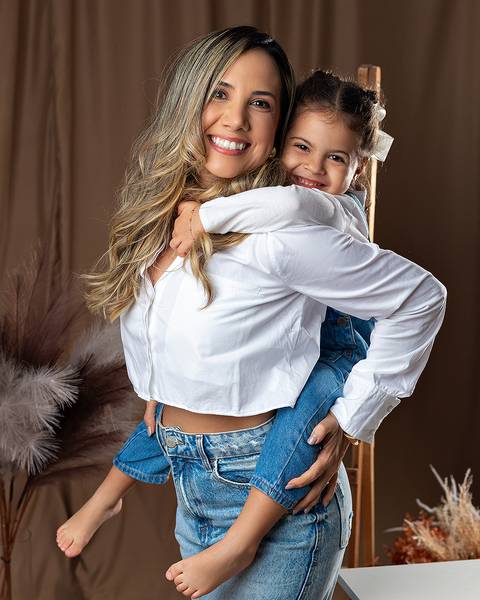 Ensaio de Dia das Mães de Mãe e Filha'