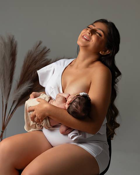 Ensaio Newborn em Estúdio. Fotógrafo de bebês recém-nascido em Natal/RN'