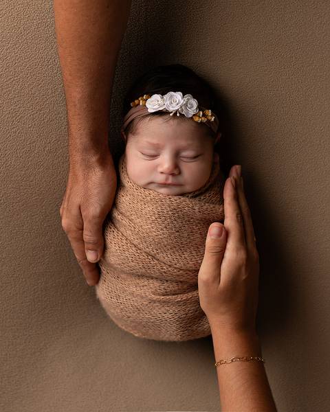 Ensaio Newborn em Estúdio. Fotógrafo de bebês recém-nascido em Natal/RN'