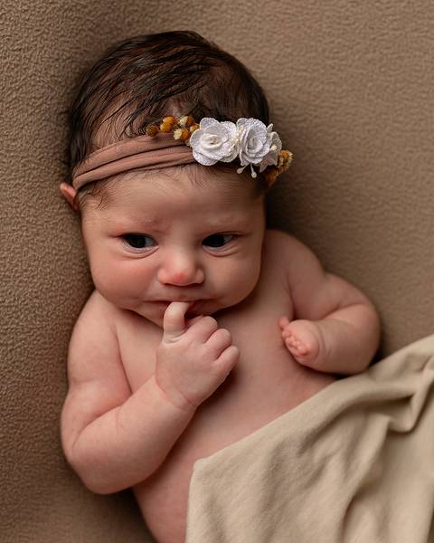 Ensaio Newborn em Estúdio. Fotógrafo de bebês recém-nascido em Natal/RN'