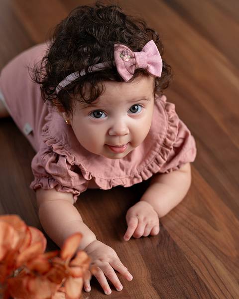 Bebê em ensaio de Acompanhamento Mensal'