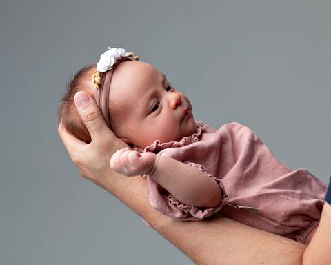 Ensaio de Acompanhamento de Rannah com 1 mês'