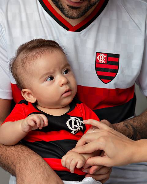 Ensaio de bebê em estúdio. Acompanhamento de 3 meses'