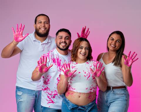 Ensaio de revelação de gênero do bebê.'